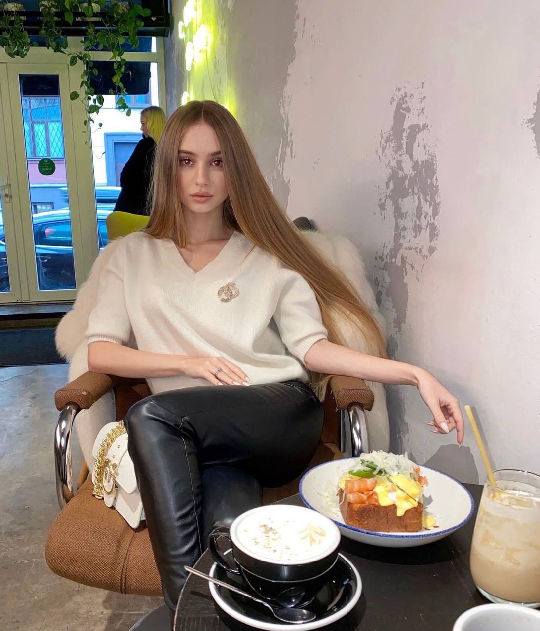 Эскортница Сара в Москве от ₽17900 | Эскорт в Москве 7-клуб